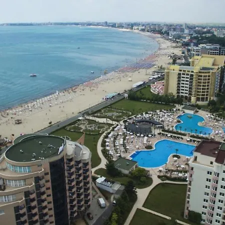 Summer Breeze 113 Private Слънчев бряг